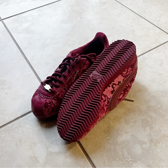 Nike Cortez Classic Special Edition Sneakers - Picture 2 of 3